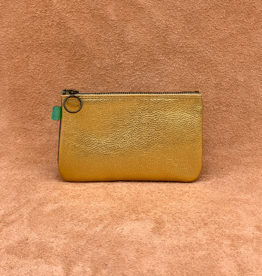 O'KEEFFE: Flat Front Purse Collection